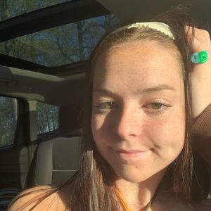 Meet your Posher, Georgia